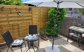 Studio Apartment City With Free Parking